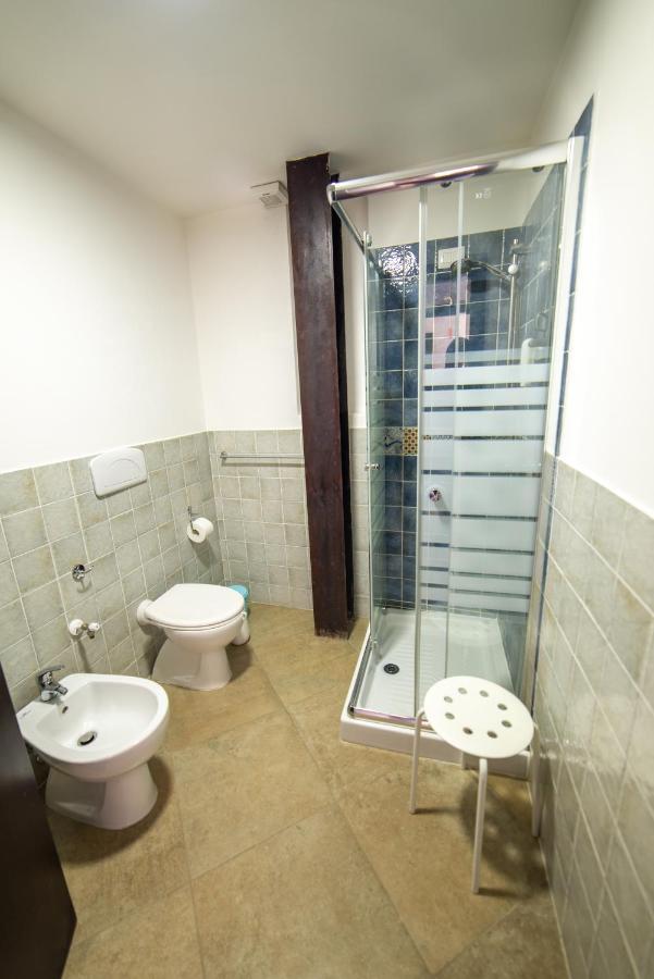 Civico 47 Hotel Càbras Buitenkant foto